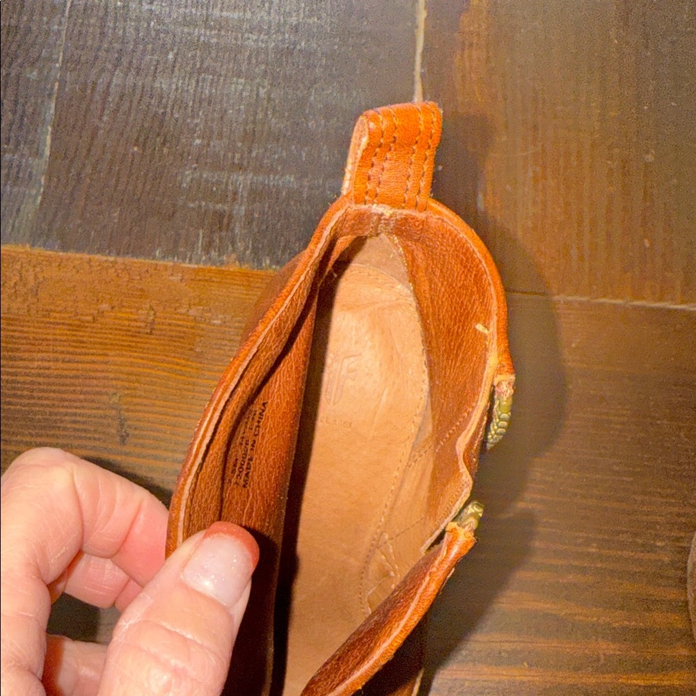 Frye Women’s Booties w/Heal - Picture 8 of 9